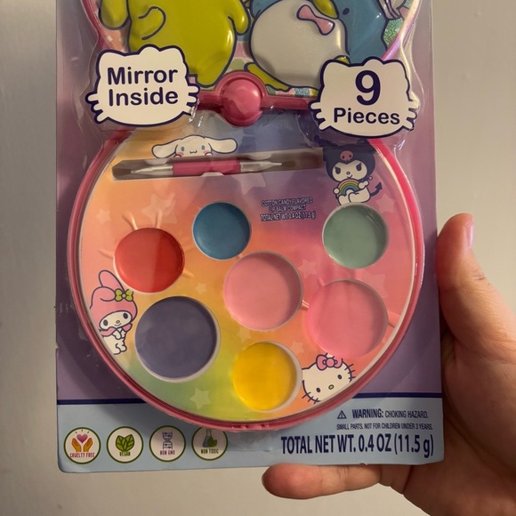 Hello Kitty and Friends Plant Based Lip Balm Set with Mirror - Picture 4 of 7